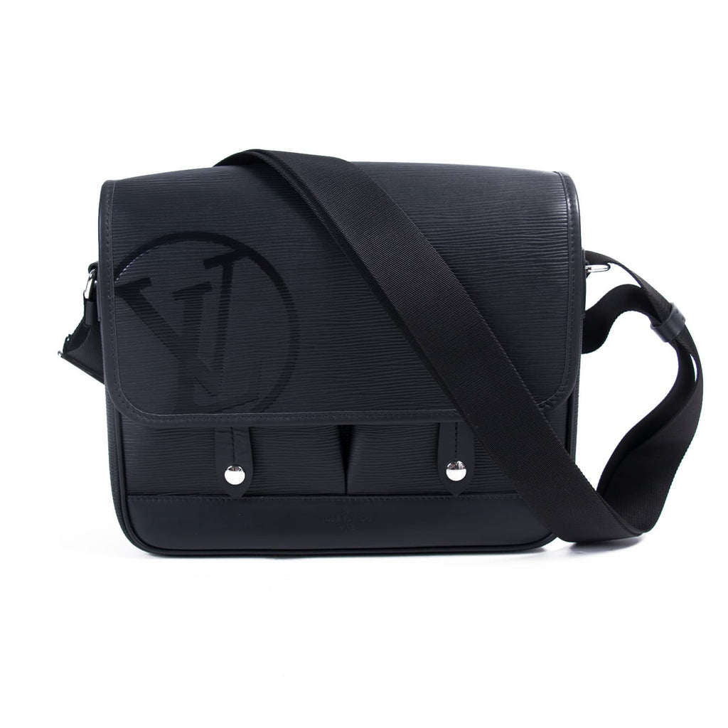 Louis Vuitton Downtown Messenger PM