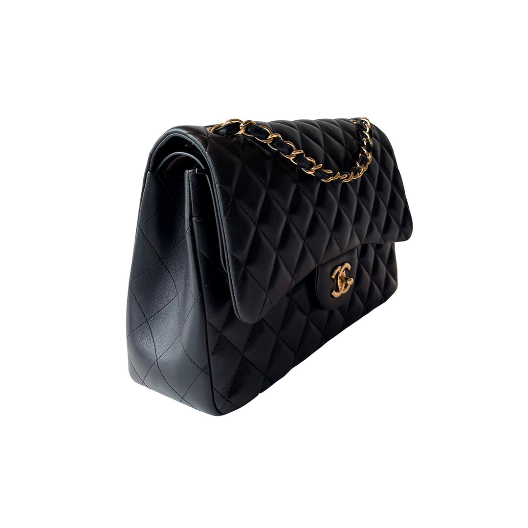 Chanel Classic Jumbo Double Flap Bag - revogue