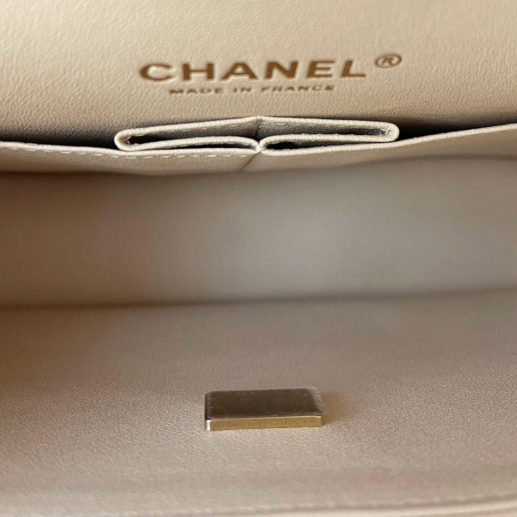 Shop authentic Chanel Classic Medium Double Flap at revogue for