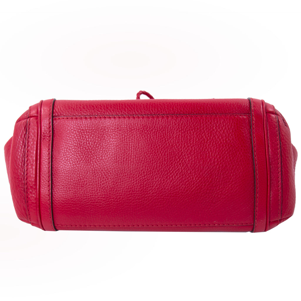 Gucci Bella Red Leather Shoulder Bag Bags Gucci - Shop authentic new pre-owned designer brands online at Re-Vogue