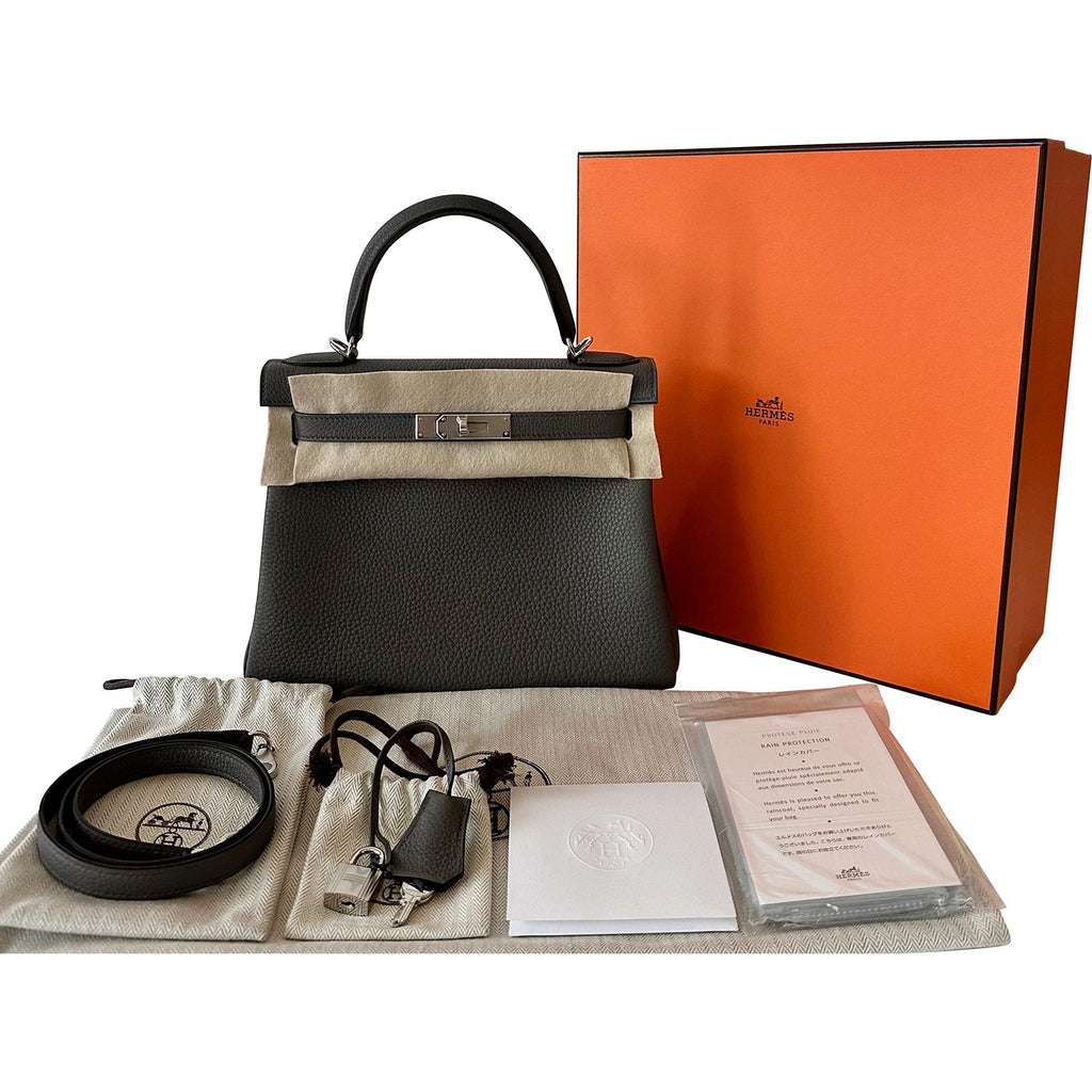 Hermes Kelly 28cm Feu Orange Shoulder Bag U Stamp, 2022