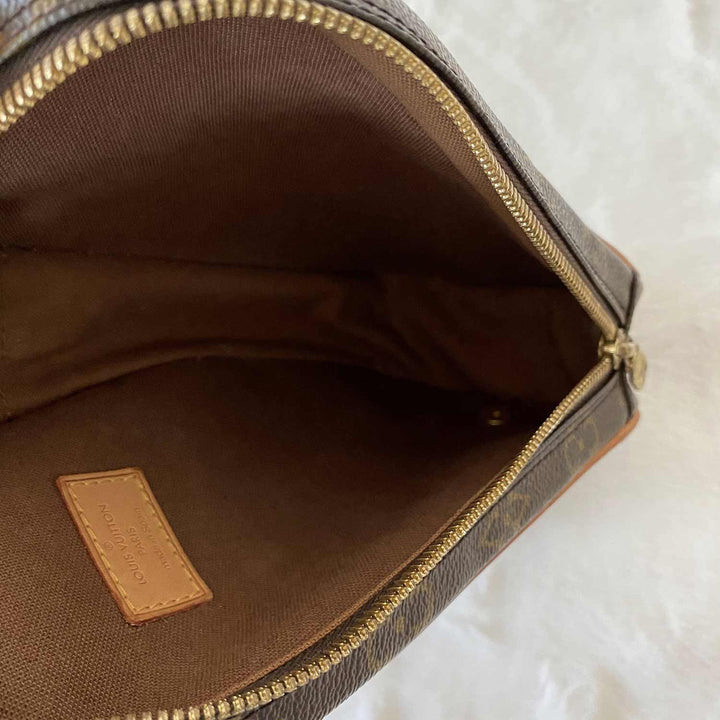 Louis Vuitton Monogram Pochette Gange