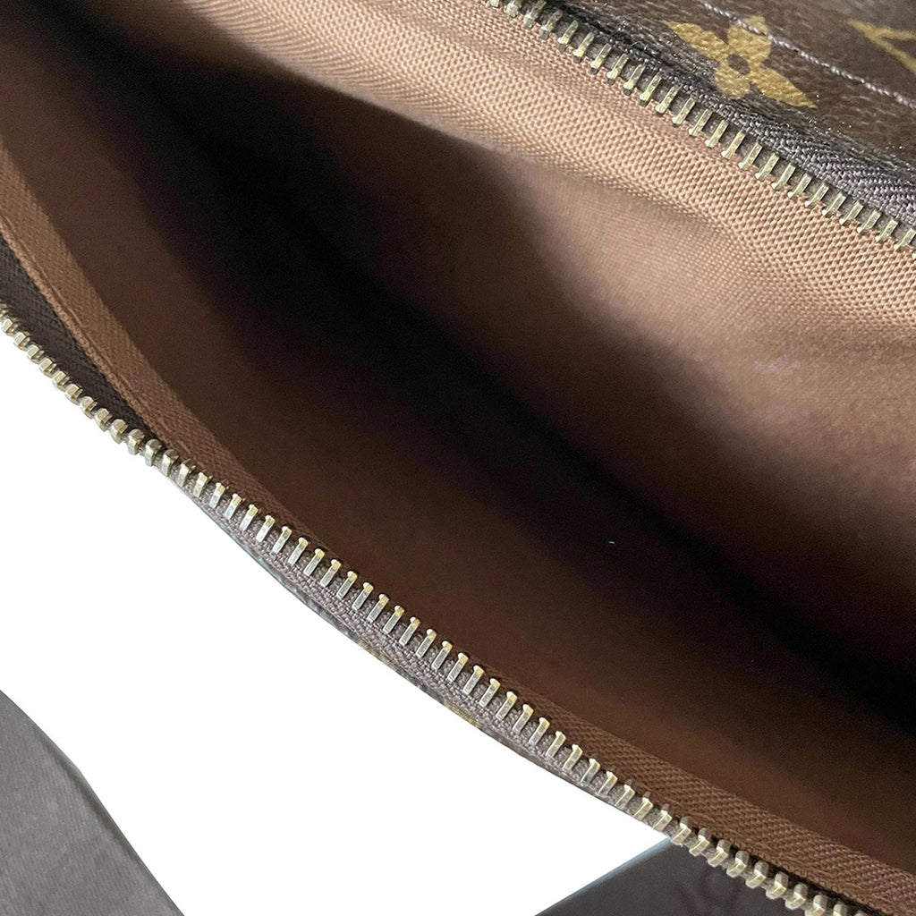 Shop authentic Louis Vuitton Monogram Messenger Beaubourg MM at revogue for  just USD 1,000.00