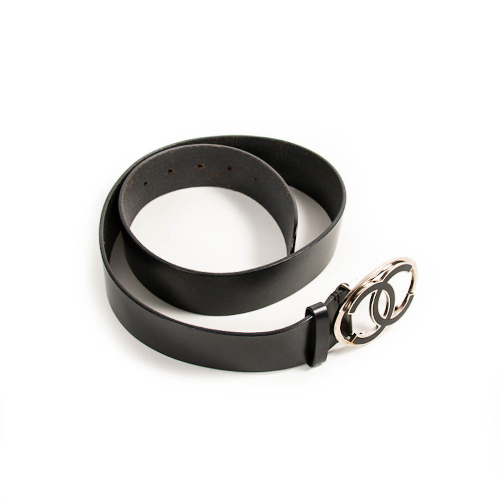 Chanel CC Leather Belt Accessories Chanel - Shop authentic new pre-owned designer brands online at Re-Vogue