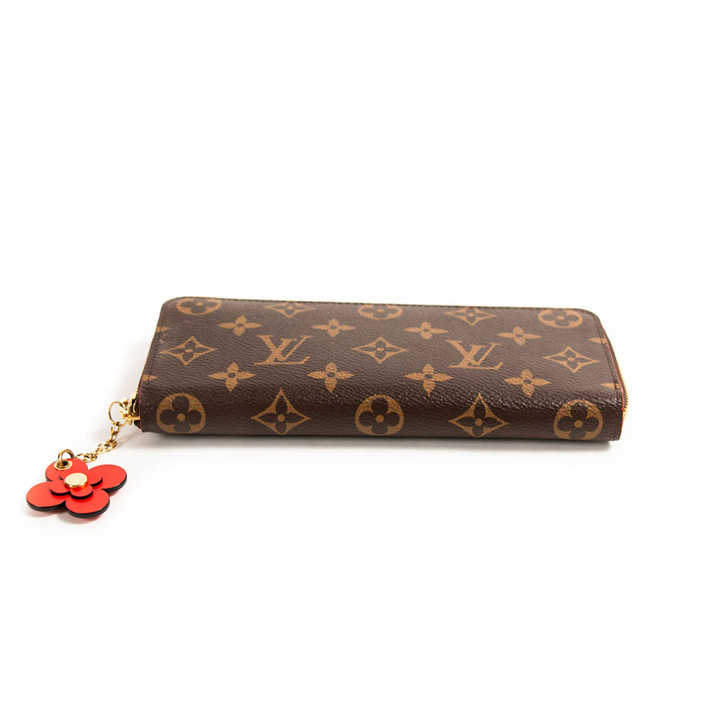 Louis Vuitton Monogram Clemence Wallet Accessories Louis Vuitton - Shop authentic new pre-owned designer brands online at Re-Vogue