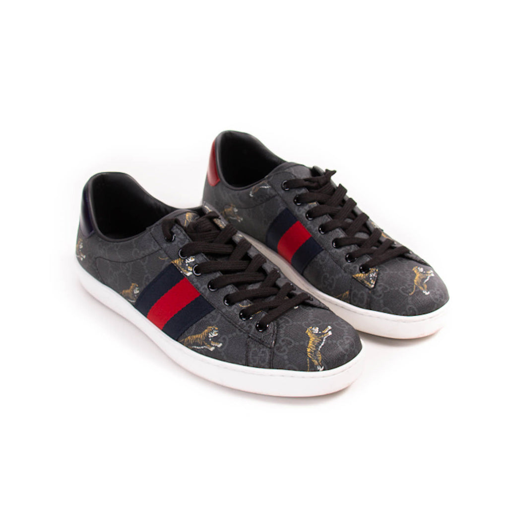 Gucci Ace GG Supreme Tiger Prints Sneakers Shoes Gucci - Shop authentic new pre-owned designer brands online at Re-Vogue