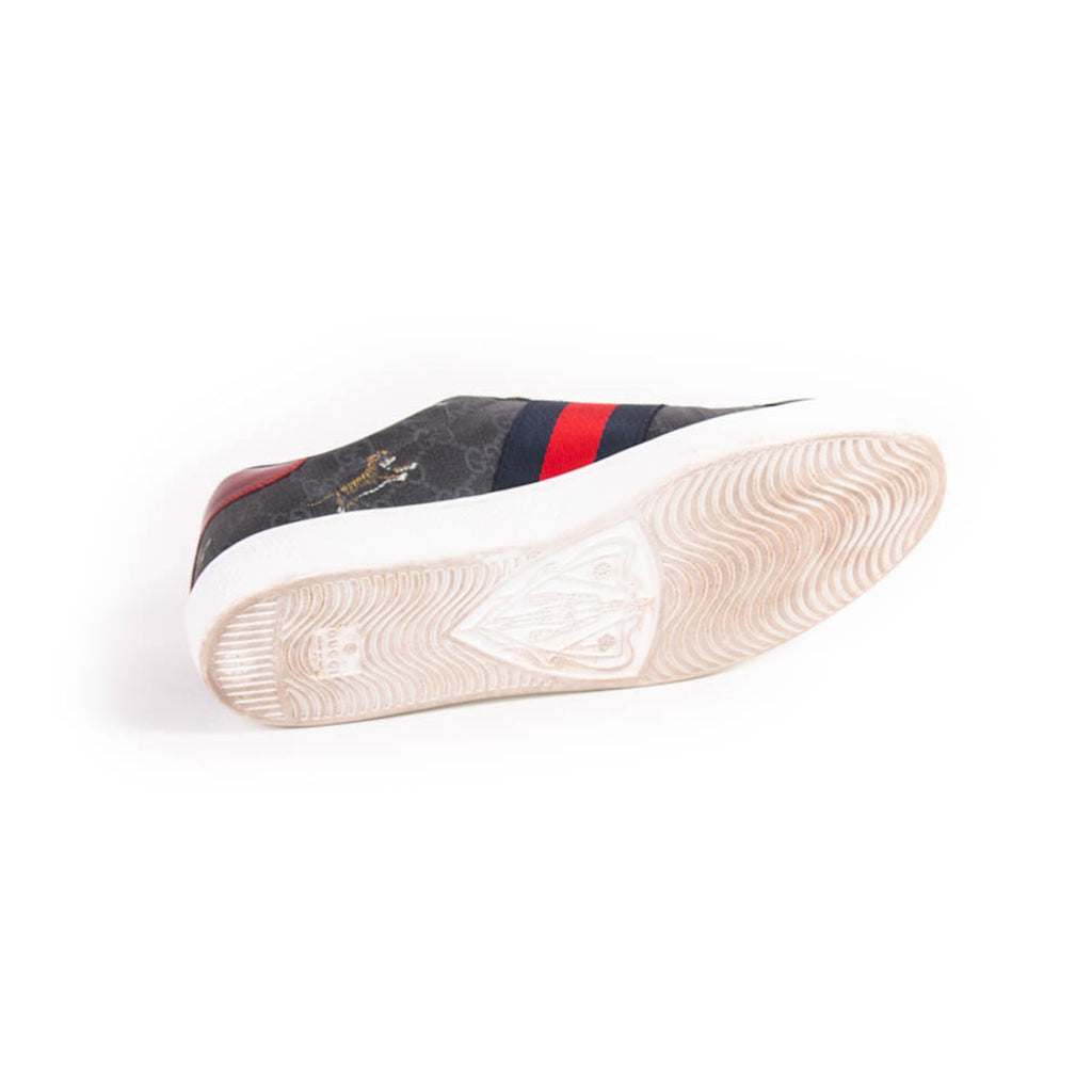 Gucci Ace GG Supreme Tiger Prints Sneakers Shoes Gucci - Shop authentic new pre-owned designer brands online at Re-Vogue