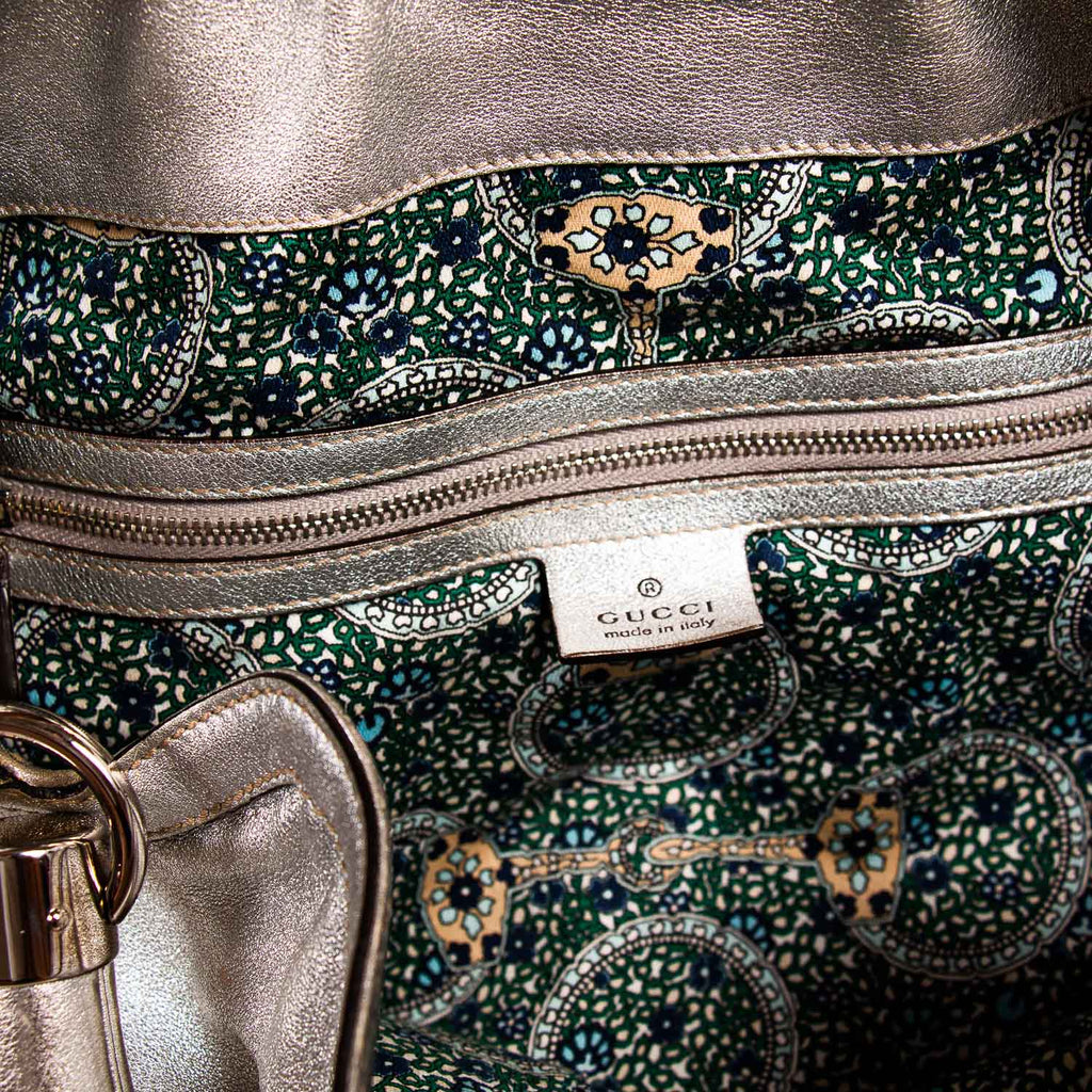 Elegant Gucci Bag with Credit Card Wallet