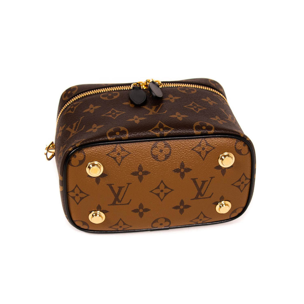 Louis Vuitton Reverse Monogram Vanity PM Shoulder Bag (SHF-NZaryS) – LuxeDH