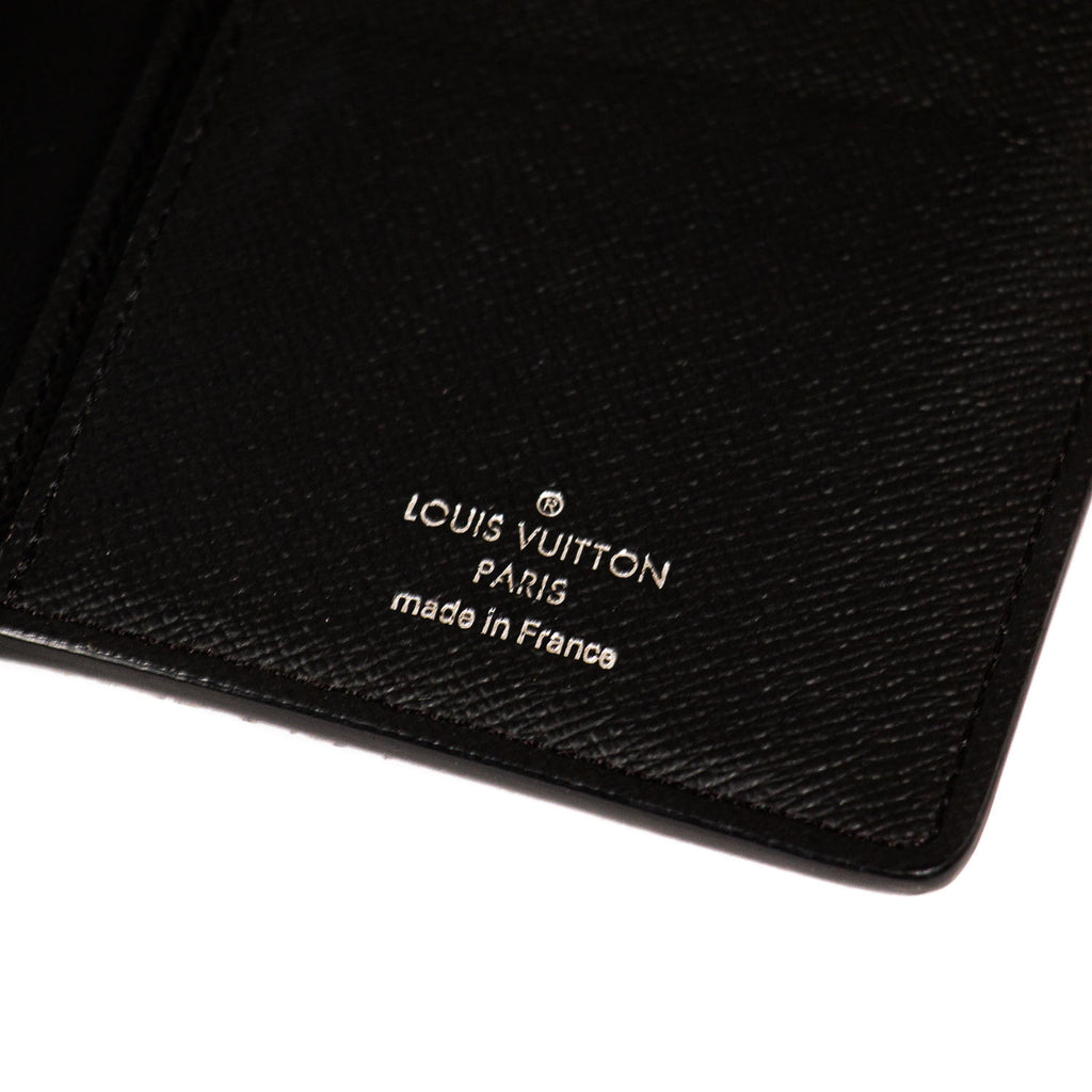 Louis Vuitton Black Monogram Eclipse Portefeuille Marco Wallet Grey Cloth  ref.783693 - Joli Closet