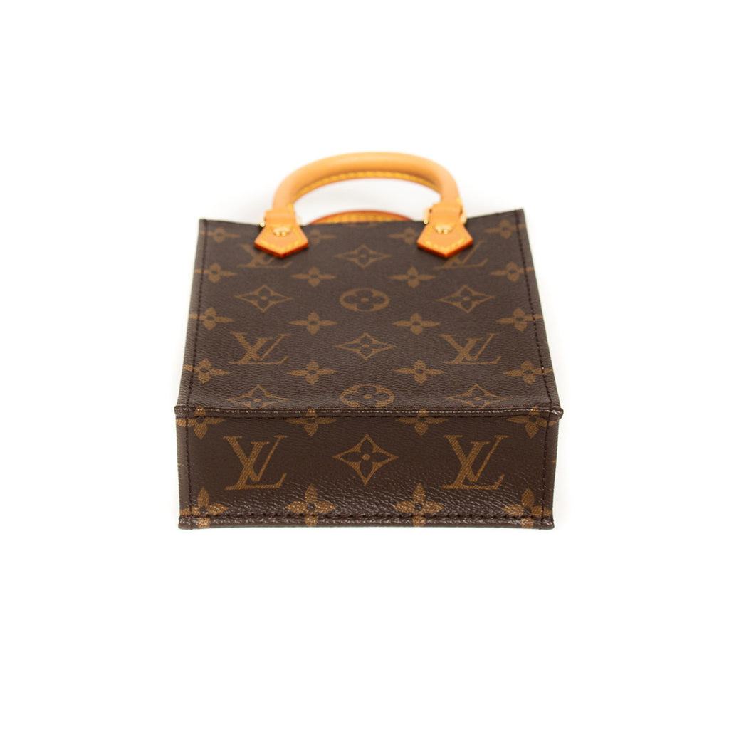Shop Louis Vuitton PETIT SAC PLAT 2023 SS Shoulder Bags (M82112