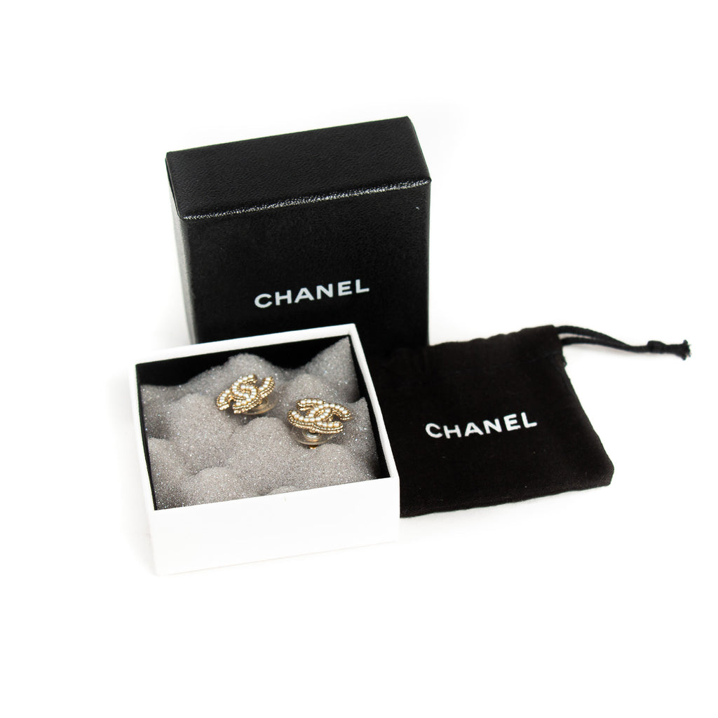 Chanel CC Pearl Stud Logo Earrings