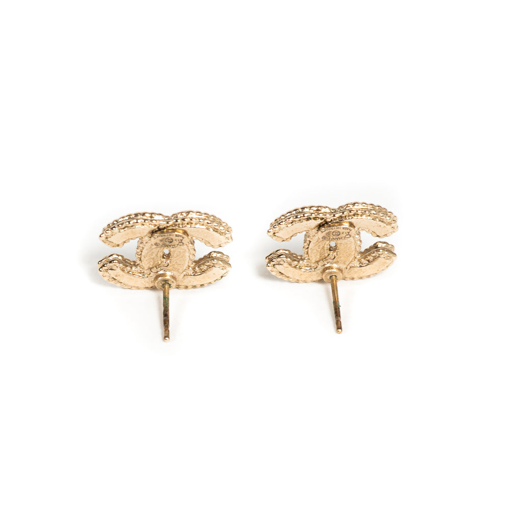 Chanel CC Pearl Stud Logo Earrings