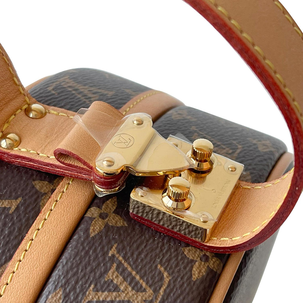 Louis Vuitton Bag Boîte à Chapeau Shoulder bag 360684