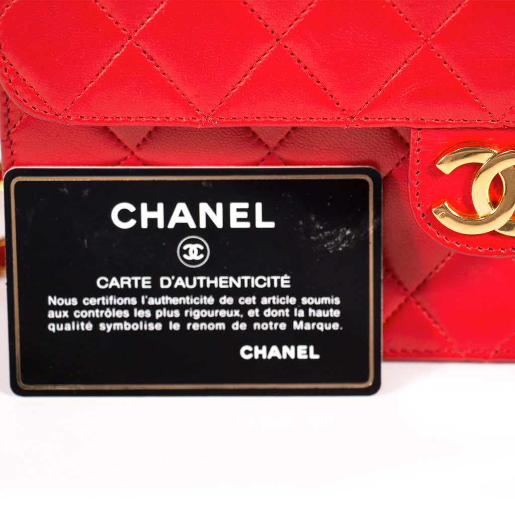 Chanel Quilted Chain Shoulder Bag Bags Chanel - Shop authentic new pre-owned designer brands online at Re-Vogue