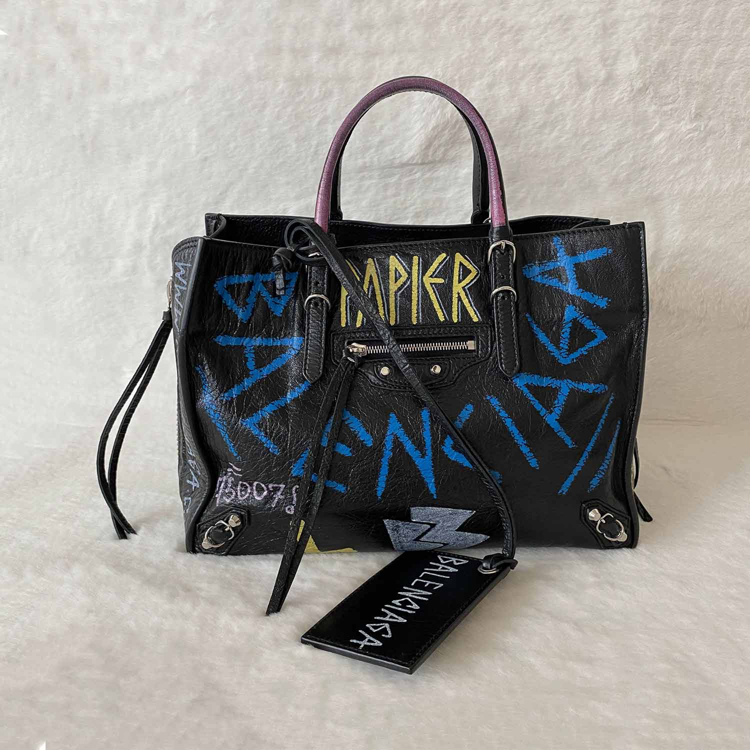 Balenciaga Graffiti Papier A4 Mini Bag – revogue