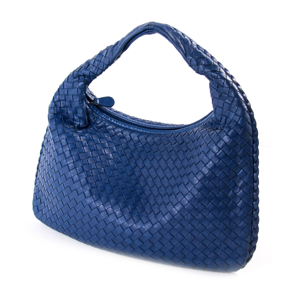 Bottega Veneta Intrecciato Small Veneta Hobo Bag Bags Bottega Veneta - Shop authentic new pre-owned designer brands online at Re-Vogue