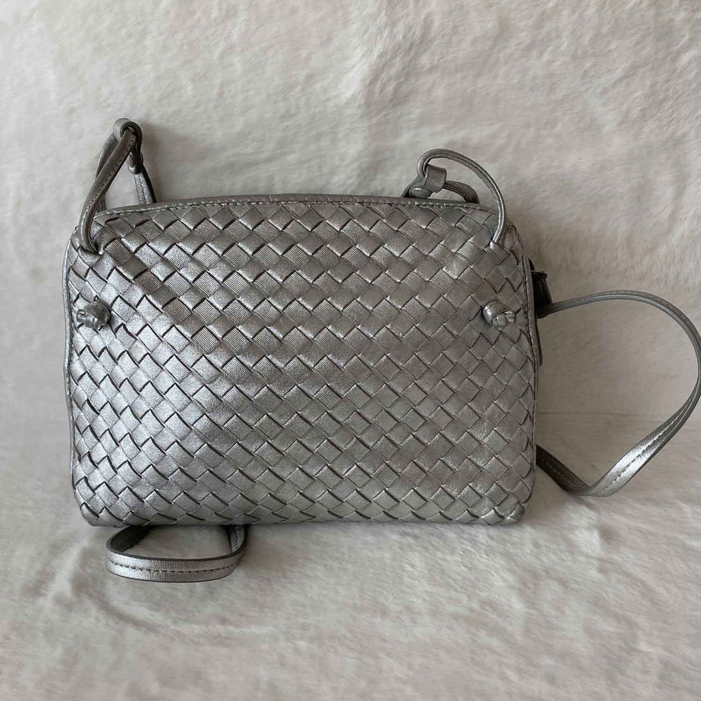 Bottega Veneta Nodini Small Intrecciato Leather Cross-body Bag In Silver