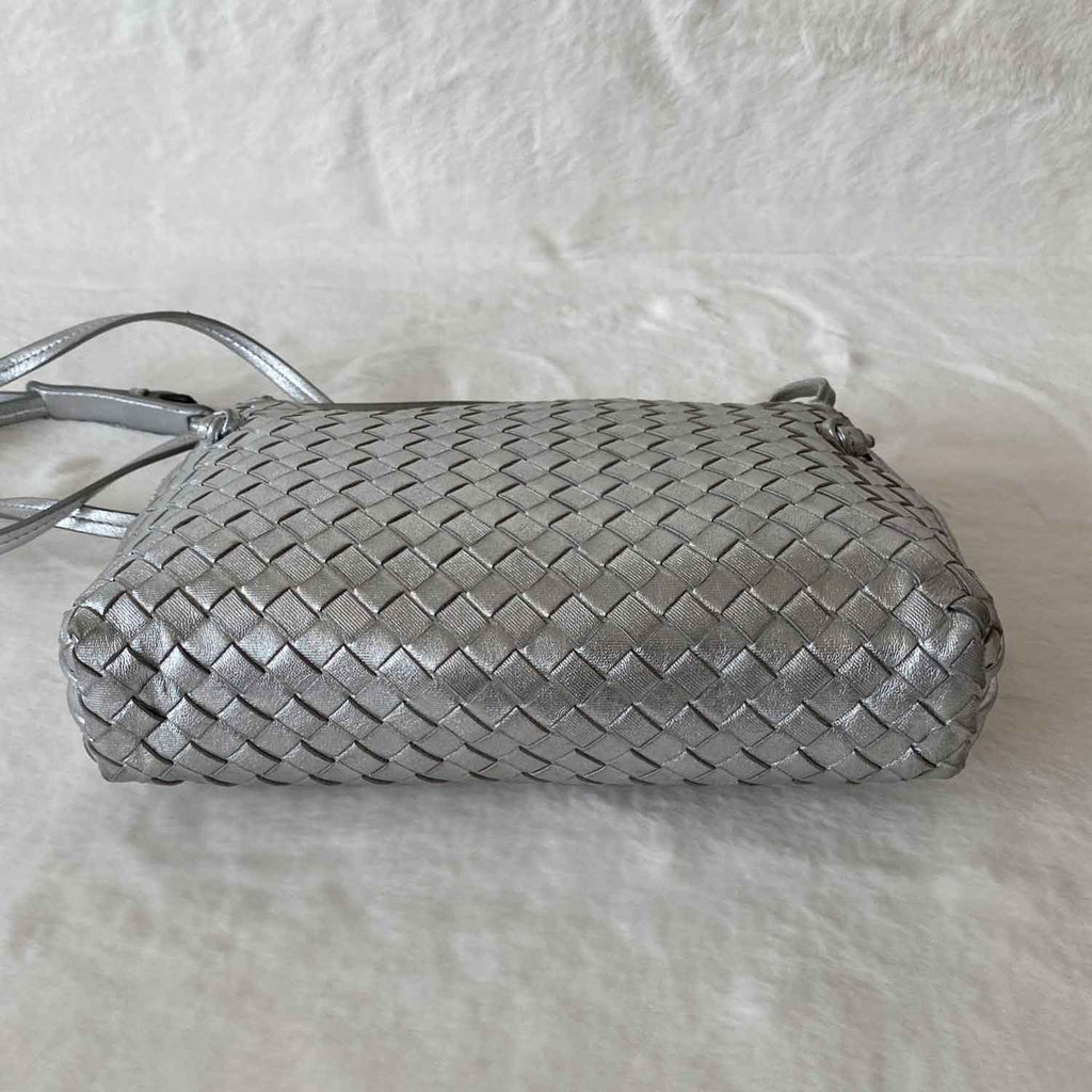 Bottega Veneta Intrecciato Nodini (SHG-vF2Uop) – LuxeDH