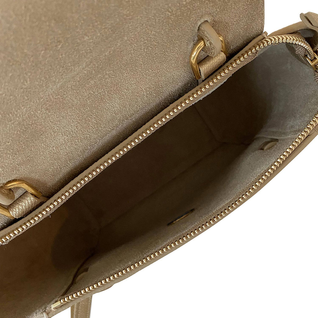 Shop authentic Céline Micro Belt Bag at revogue for just USD 1,500.00
