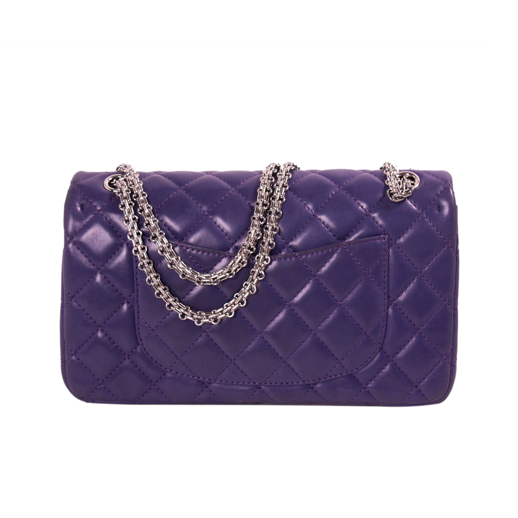 Chanel 2.55 Reissue 226 Flap Bag Bags Chanel - Shop authentic new pre-owned designer brands online at Re-Vogue