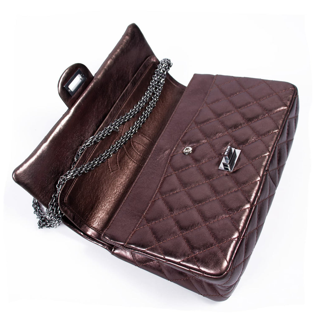 Chanel 2.55 Reissue Large Flap Bag Bags Chanel - Shop authentic new pre-owned designer brands online at Re-Vogue