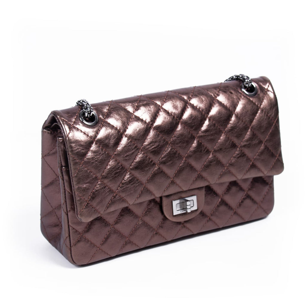 Chanel 2.55 Reissue Large Flap Bag Bags Chanel - Shop authentic new pre-owned designer brands online at Re-Vogue