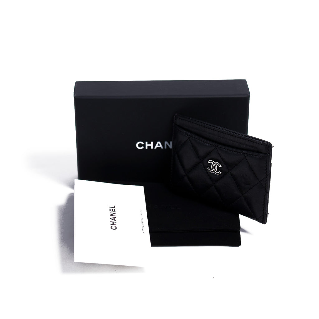 Chanel CC Card Holder Accessories Chanel - Shop authentic new pre-owned designer brands online at Re-Vogue