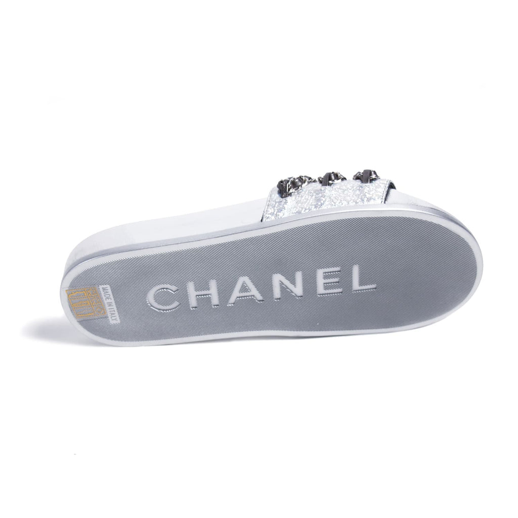 Chanel Chain-Link Slide Sandals Shoes Chanel - Shop authentic new pre-owned designer brands online at Re-Vogue