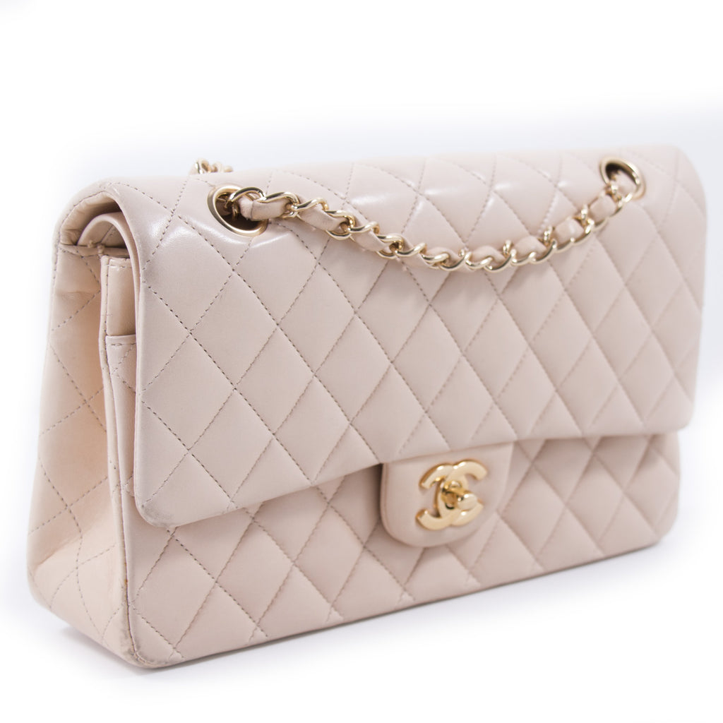 Chanel Classic Medium Double Flap Bag Bags Chanel - Shop authentic new pre-owned designer brands online at Re-Vogue