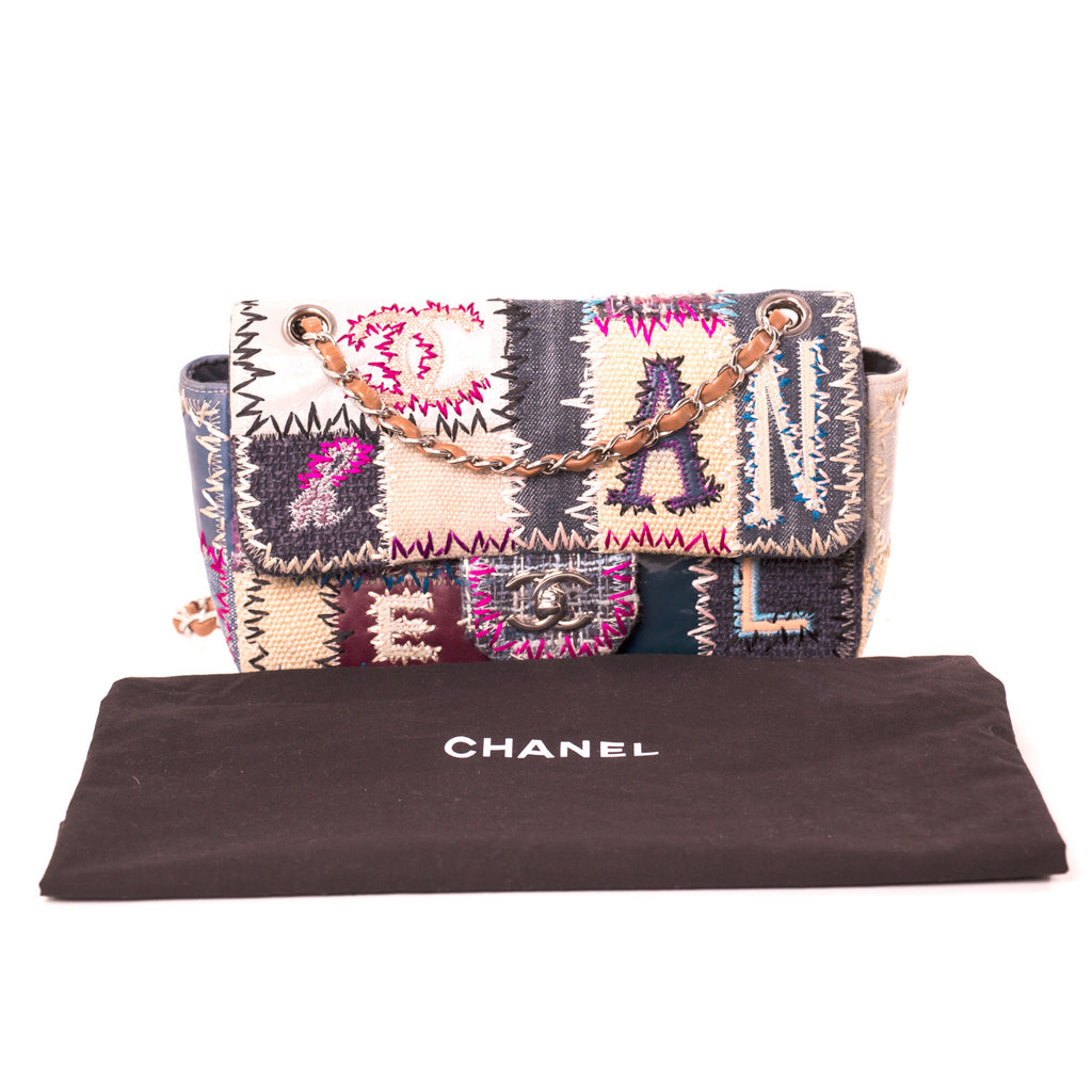 Female Pre-Owned Chanel Handbags in Pre-Owned Designer Handbags 