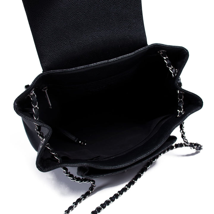 Chanel Paris-Edinburgh Quilted Flap Tote Bags Chanel - Shop authentic new pre-owned designer brands online at Re-Vogue