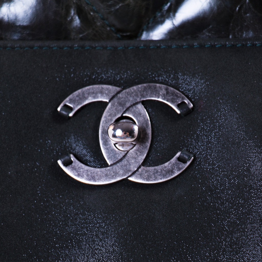Chanel In The Mix Tote Bag Bags Chanel - Shop authentic new pre-owned designer brands online at Re-Vogue