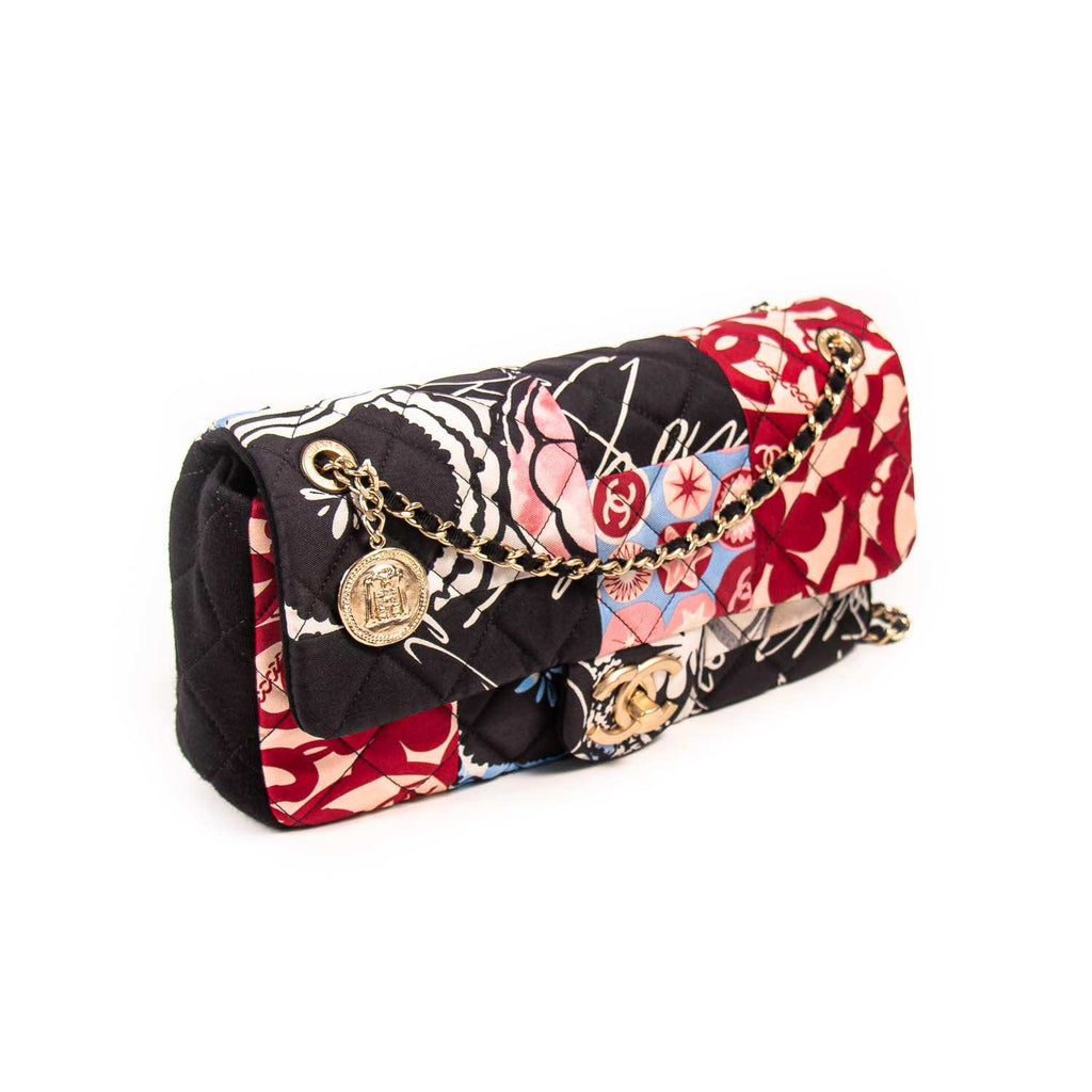 Chanel Printed Medium Single Flap Bag Bags Chanel - Shop authentic new pre-owned designer brands online at Re-Vogue