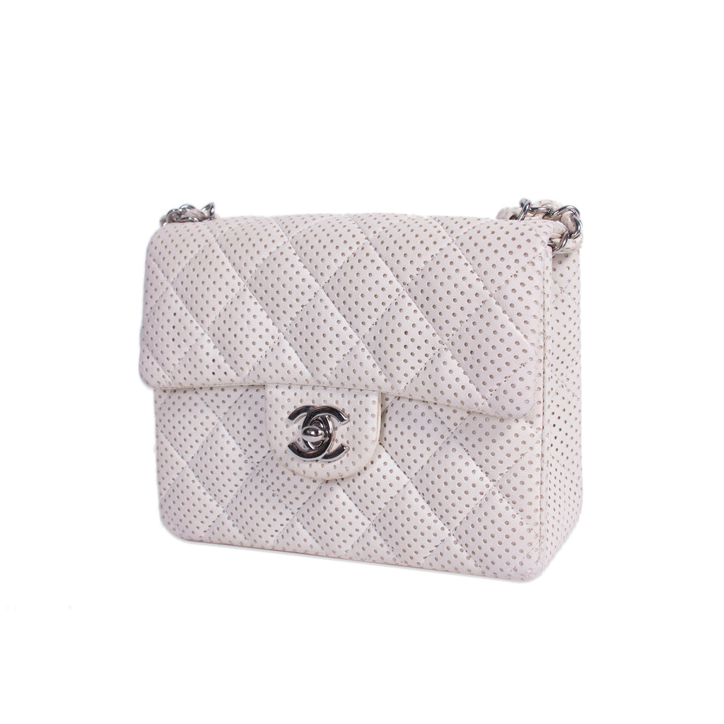 Chanel Classic Square Mini Flap Bag Bags Chanel - Shop authentic new pre-owned designer brands online at Re-Vogue