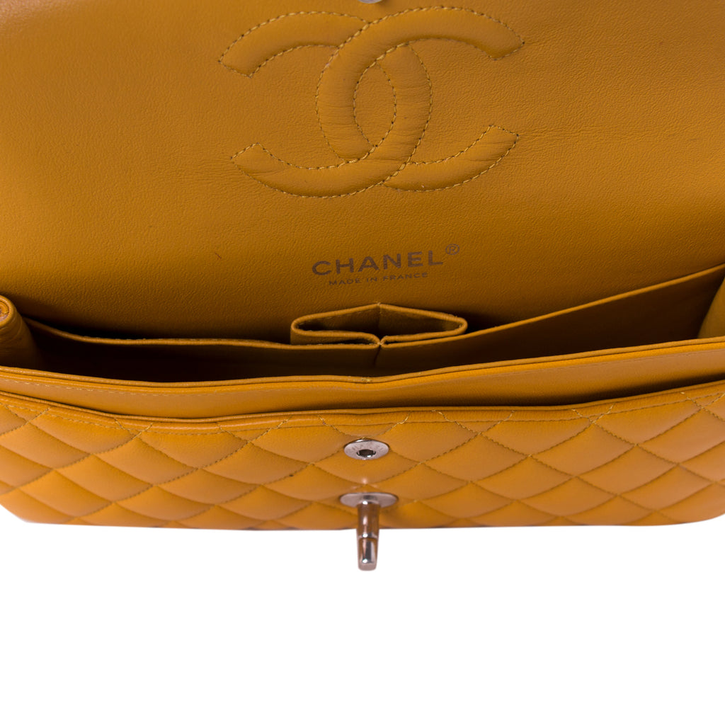 Chanel Classic Medium Double Flap Bag Bags Chanel - Shop authentic new pre-owned designer brands online at Re-Vogue