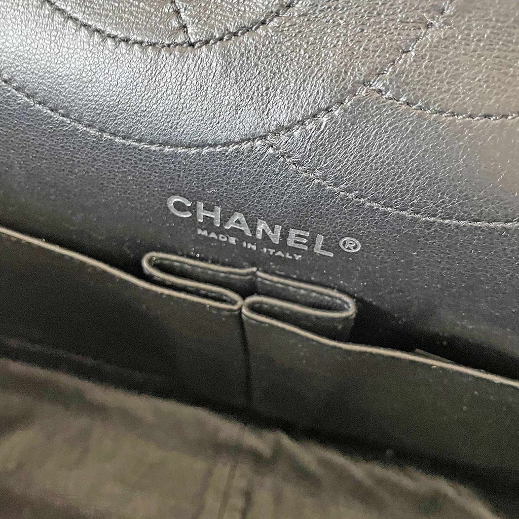 Chanel Maxi Flap Bag Lambskin Leather – l'Étoile de Saint Honoré