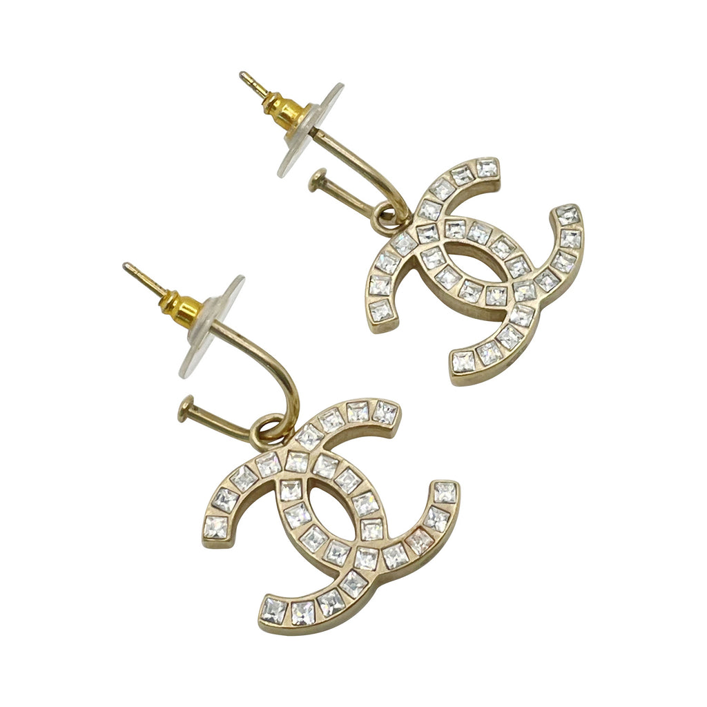 Shop authentic Chanel CC Logo Stud Earrings at revogue for just