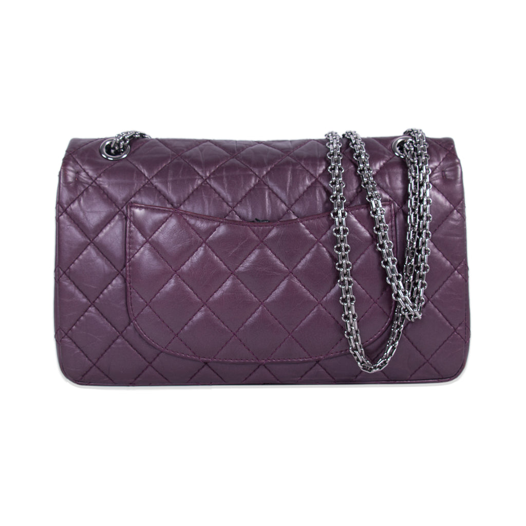 Chanel 2.55 Reissue 226 Flap Bag Bags Chanel - Shop authentic new pre-owned designer brands online at Re-Vogue