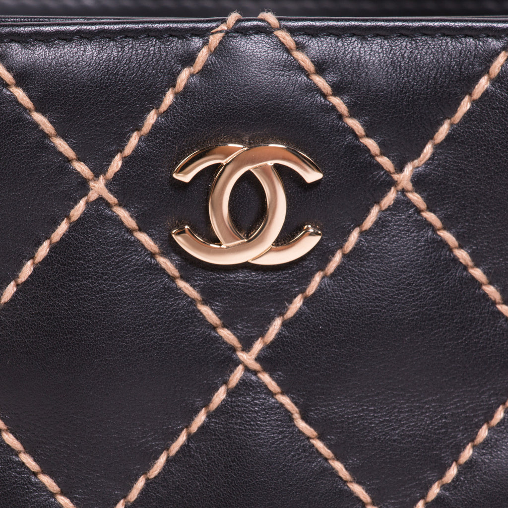 Chanel Quilted Surpique Bag - revogue