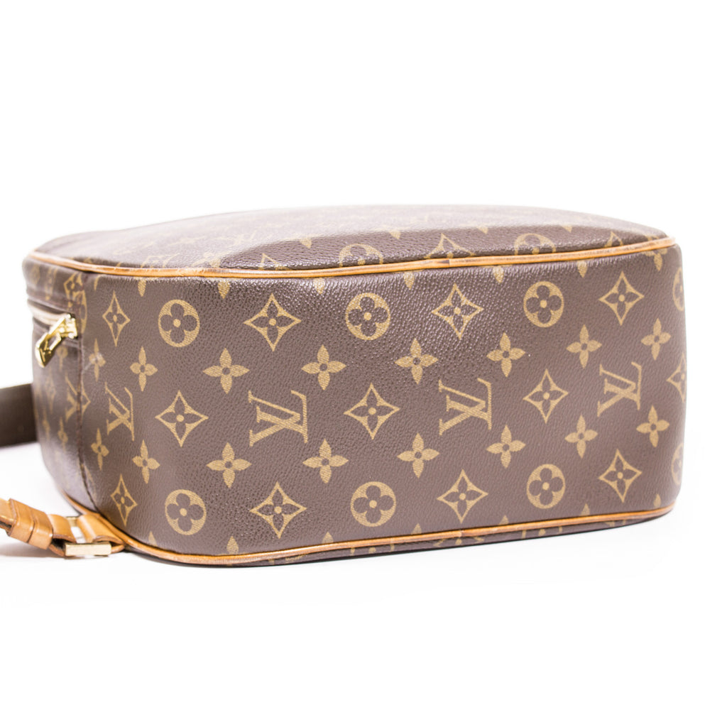 Shop authentic Louis Vuitton Sac A Dos Packall at revogue for just USD  579.00