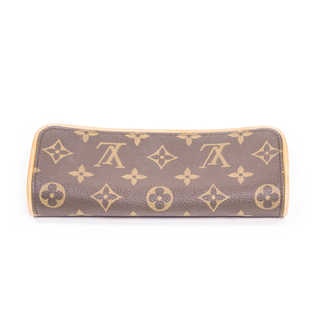 Louis Vuitton Twin PM Pochette - revogue