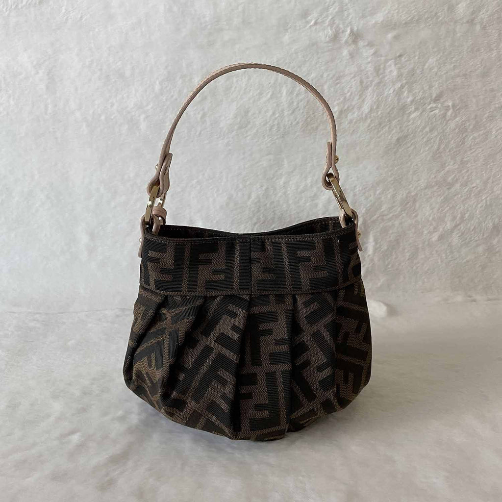 AUTH Pre-owned FENDI Zucca Round Mamma Bucket GM – Afar Vintage