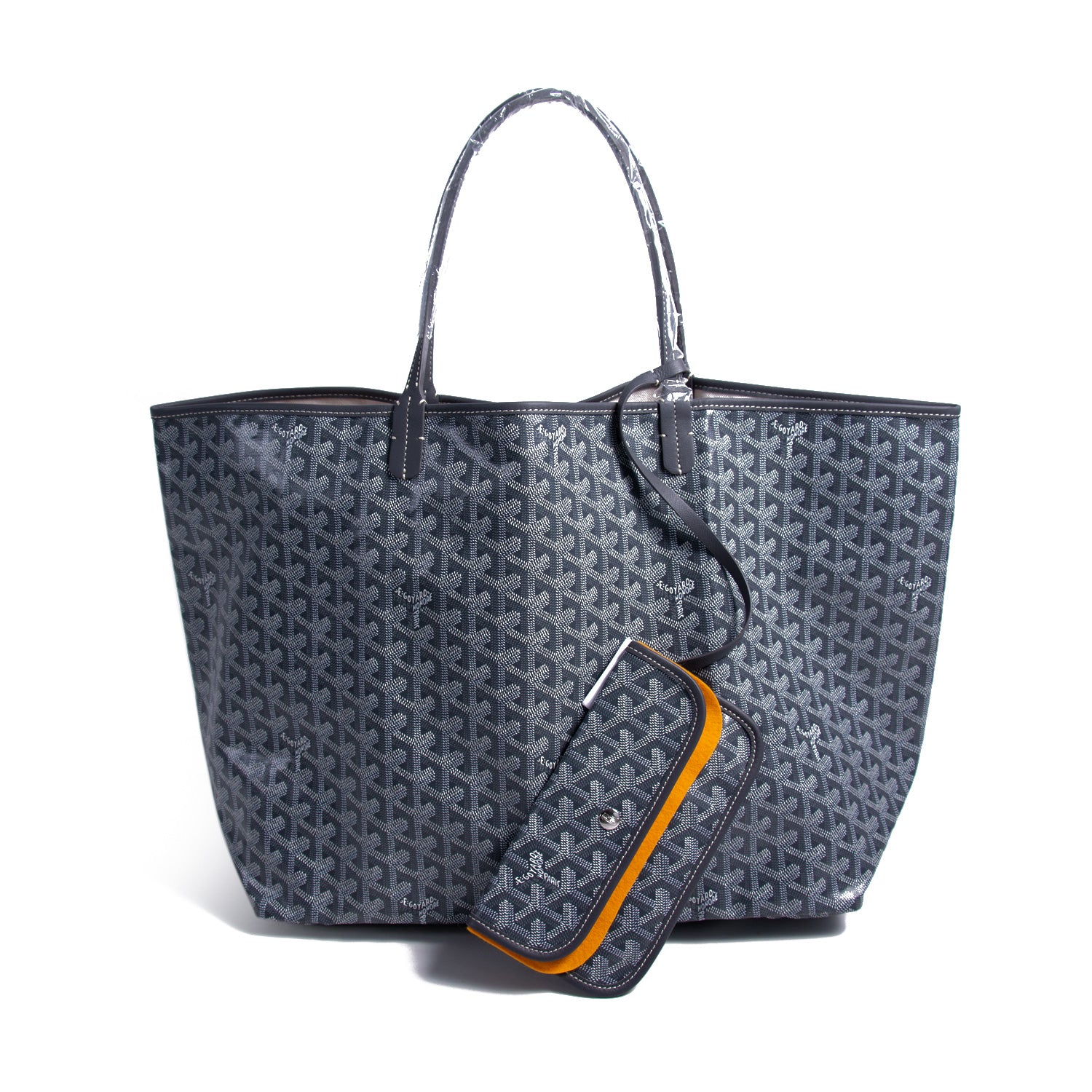 Caba goyard shop