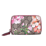 Gucci Blooms Zipper Card Case Accessories Gucci - Shop authentic new pre-owned designer brands online at Re-Vogue