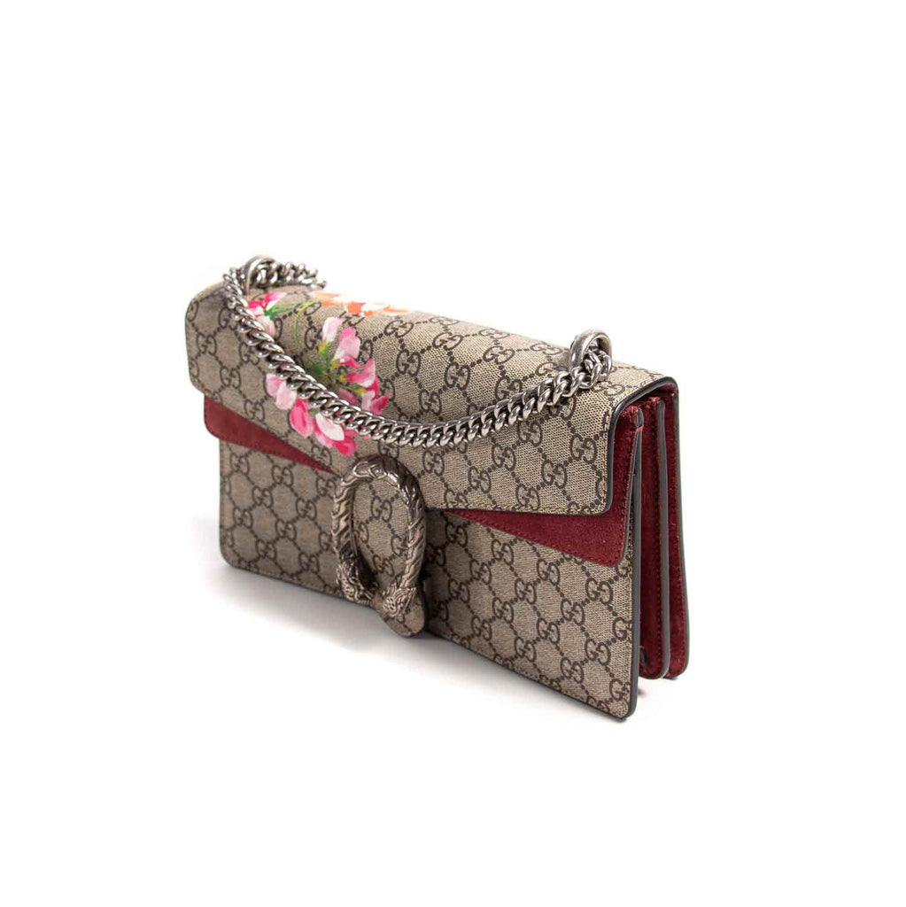 Gucci Dionysus Blooms GG Supreme Shoulder Bag Bags Gucci - Shop authentic new pre-owned designer brands online at Re-Vogue