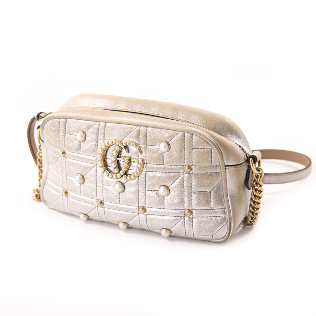 Gucci GG Marmont Matelassé Silver Metallic Bag Bags Gucci - Shop authentic new pre-owned designer brands online at Re-Vogue