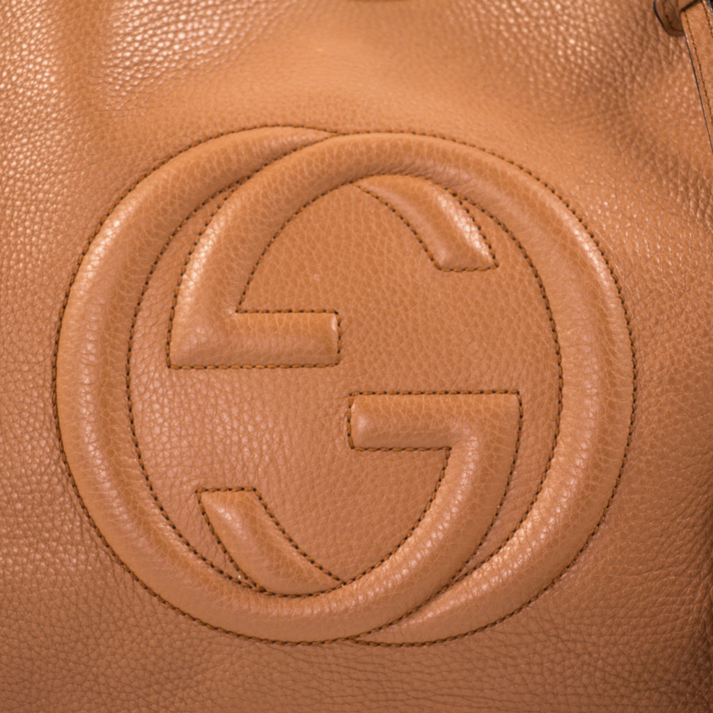 Gucci Soho Large Chain Shoulder Bag Bags Gucci - Shop authentic new pre-owned designer brands online at Re-Vogue