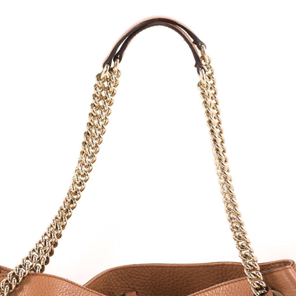 Gucci Soho Large Chain Shoulder Bag Bags Gucci - Shop authentic new pre-owned designer brands online at Re-Vogue