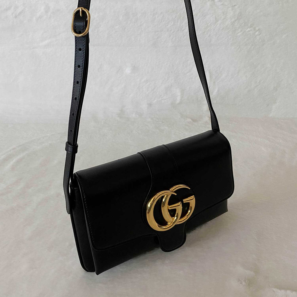 Gucci GG Marmont Leather Aril Shoulder Bag